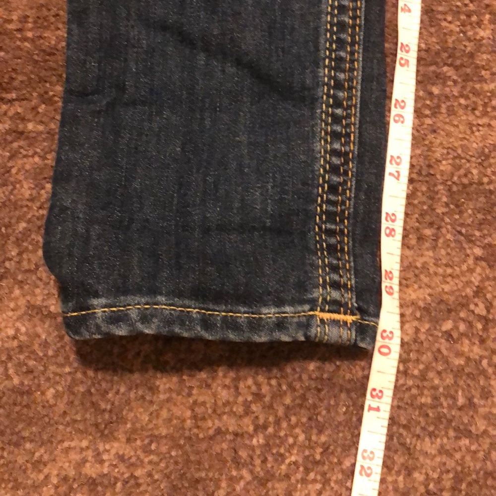 True religion jeans. Excellent condition. 23. NWT.